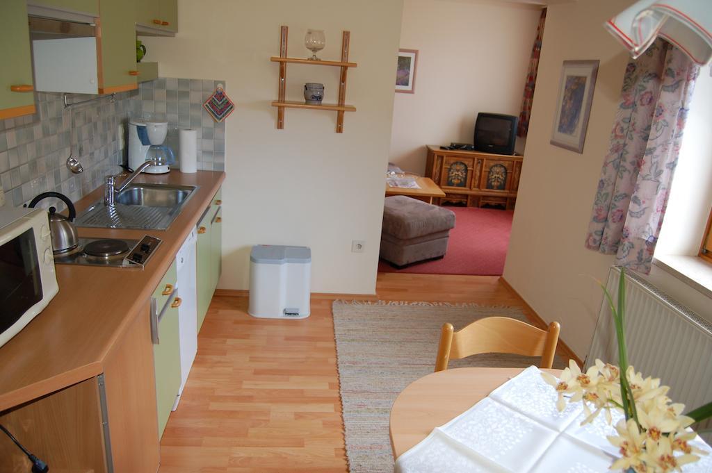 Landhaus St. Rupert Bad Hofgastein Zimmer foto