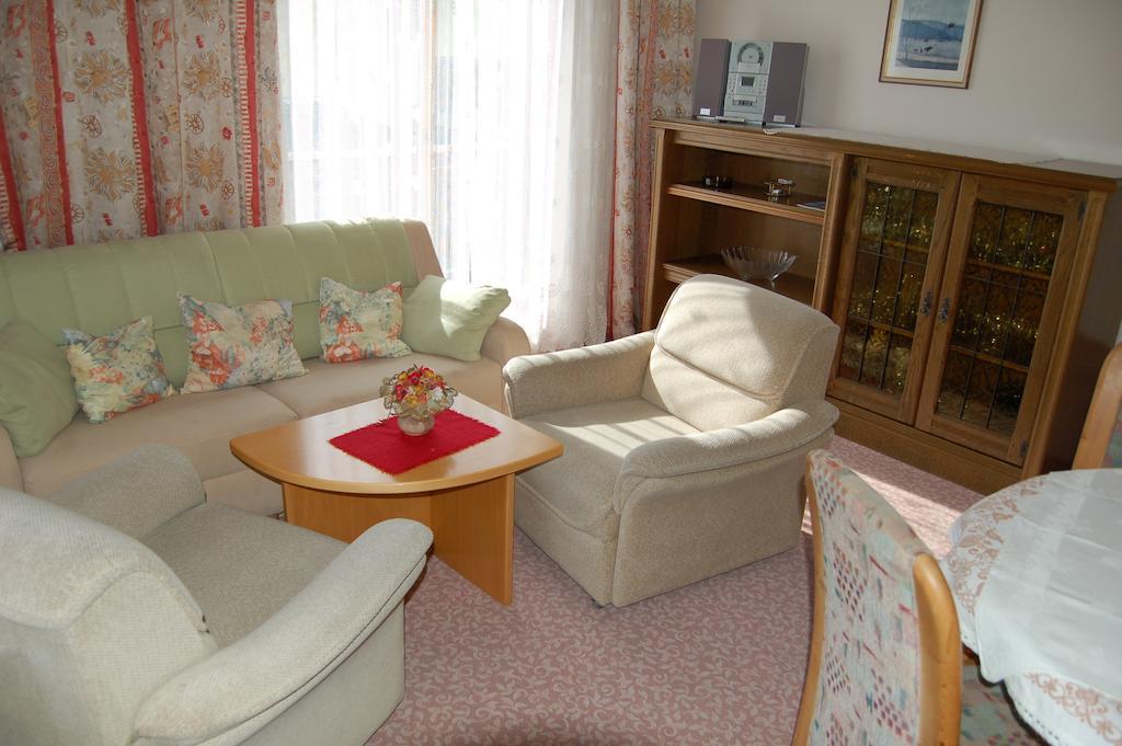 Landhaus St. Rupert Bad Hofgastein Zimmer foto