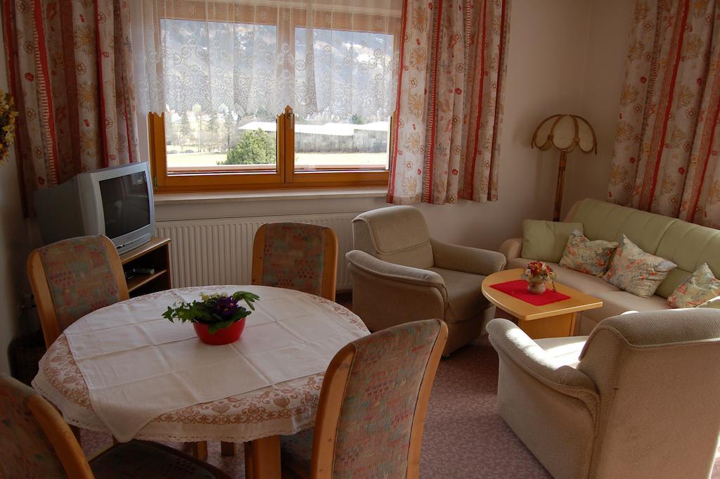 Landhaus St. Rupert Bad Hofgastein Zimmer foto